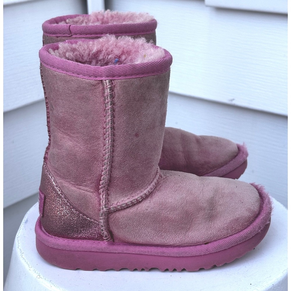 UGG Kids Classic Short II Boot‎ Pink Glitter Back Childrens Girls Size 9
